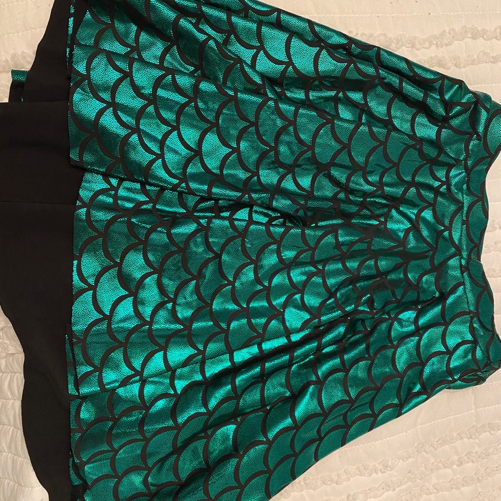 Mermaid Costume w/ Seashell Hair Clip Bundle